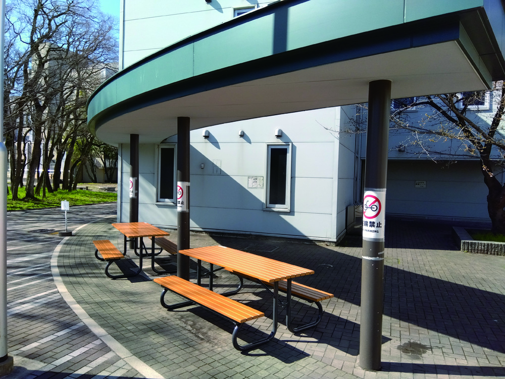 テーブルベンチ